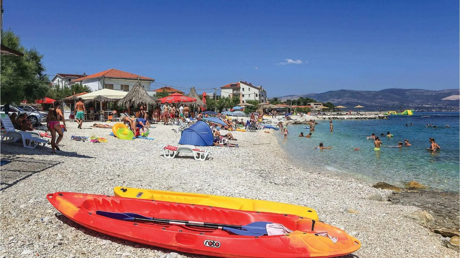 2 Bedroom Amazing Apartment In Slatine